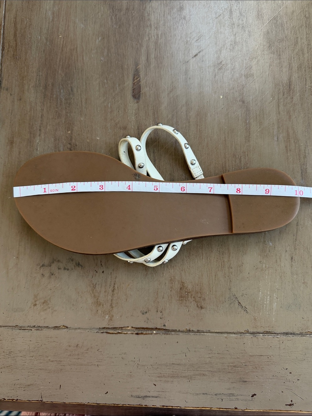 Tory Burch White Studded Leather Thong Sandals Size 8/8.5 - Picture 13 of 13